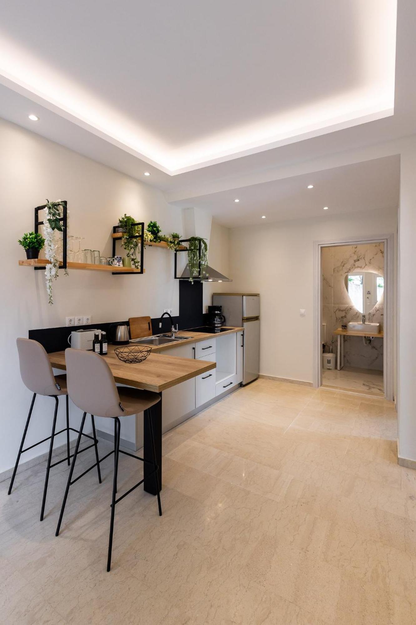 Vallia's Seaview & Stylish By Konnect, Nisaki