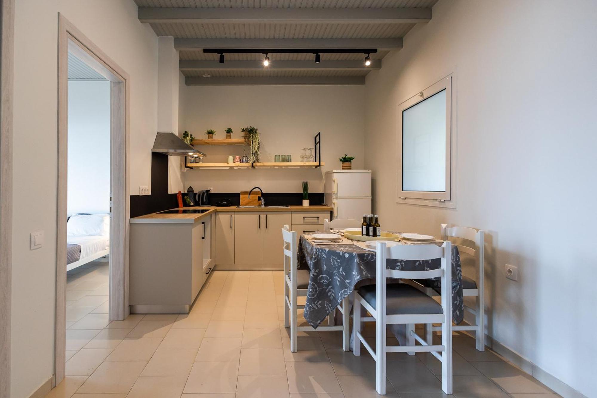 Appartement Vallia's Seaview & Stylish By Konnect, Nisaki